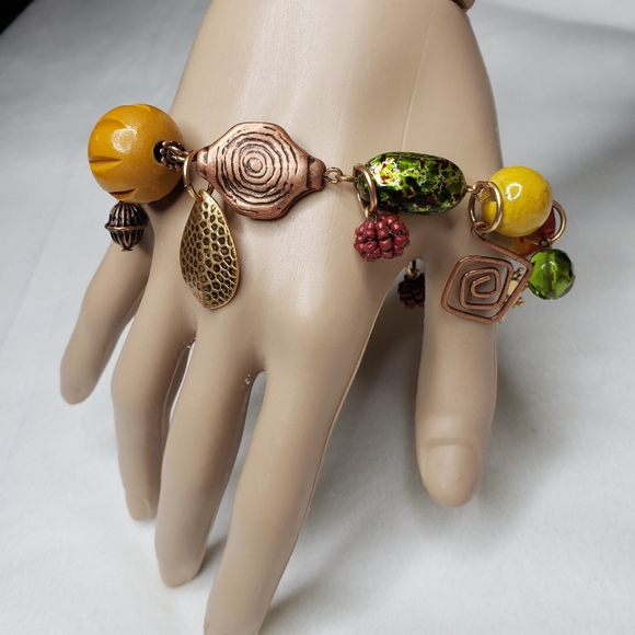 Chico's Anklet / Bracelet 11" Beaded Metal Charms Copper Yellow Green NWT - Picture 4 of 13